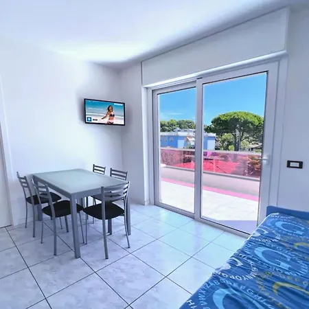 Rooftop Pool And Sea Nearby-beahost 公寓 比比翁