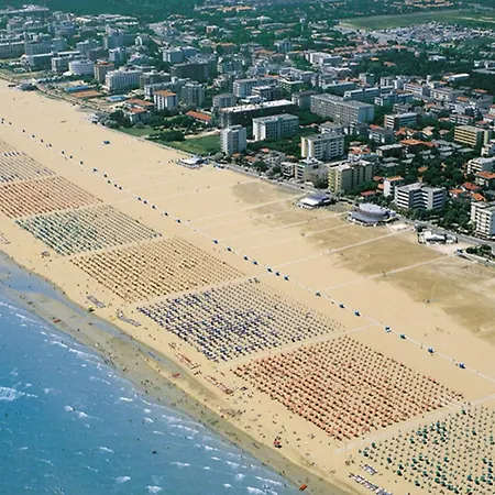 Apartamento Rooftop Pool And Sea Nearby-beahost Bibione