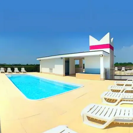 Rooftop Pool And Sea Nearby-beahost * 比比翁